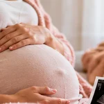 Valise de maternité : la liste essentielle pour partir sereinement sans tout emporter